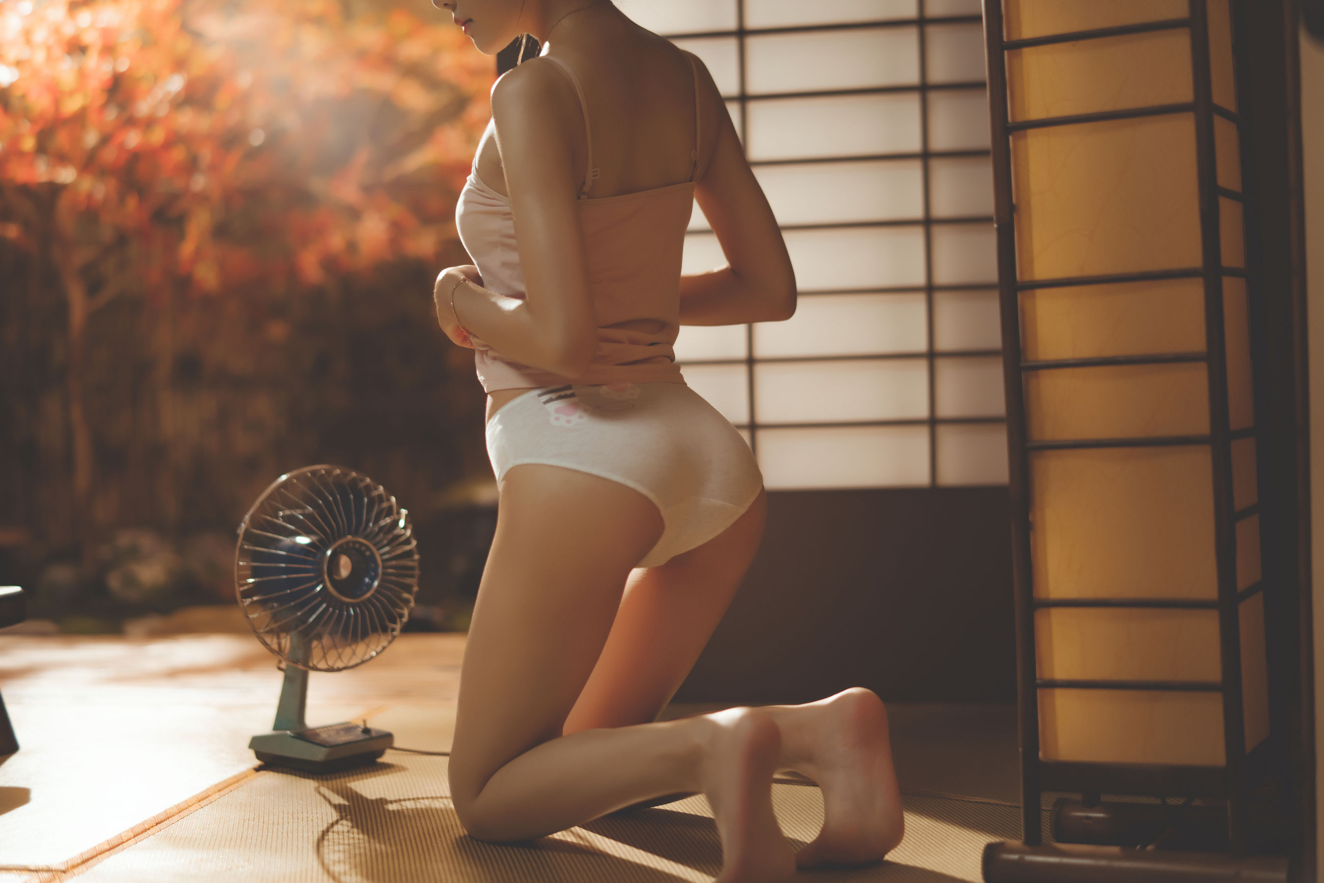 [COSPLAY] 桜桃喵 – 炙夏