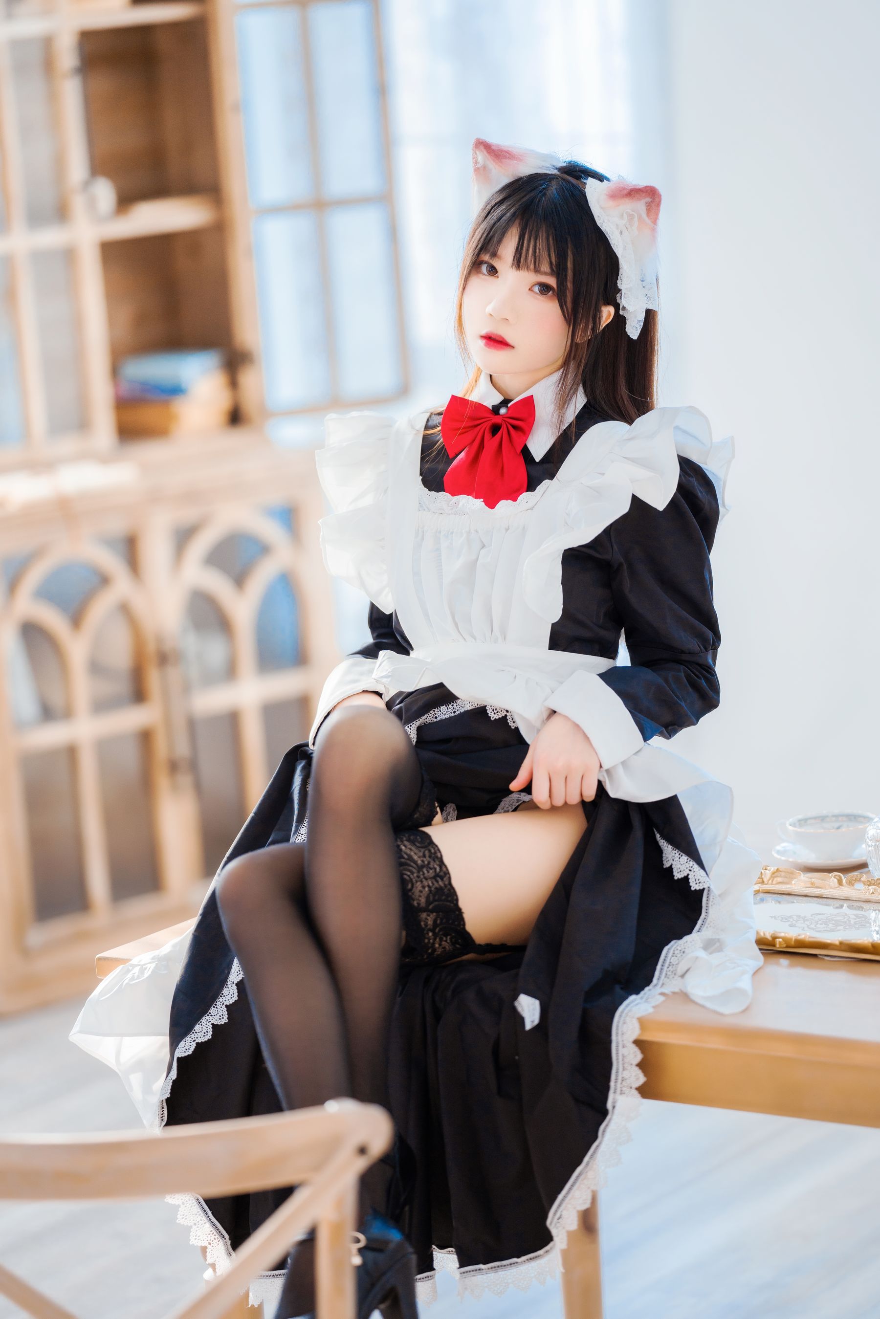 [COSPLAY] 桜桃喵 – 长裙妹抖