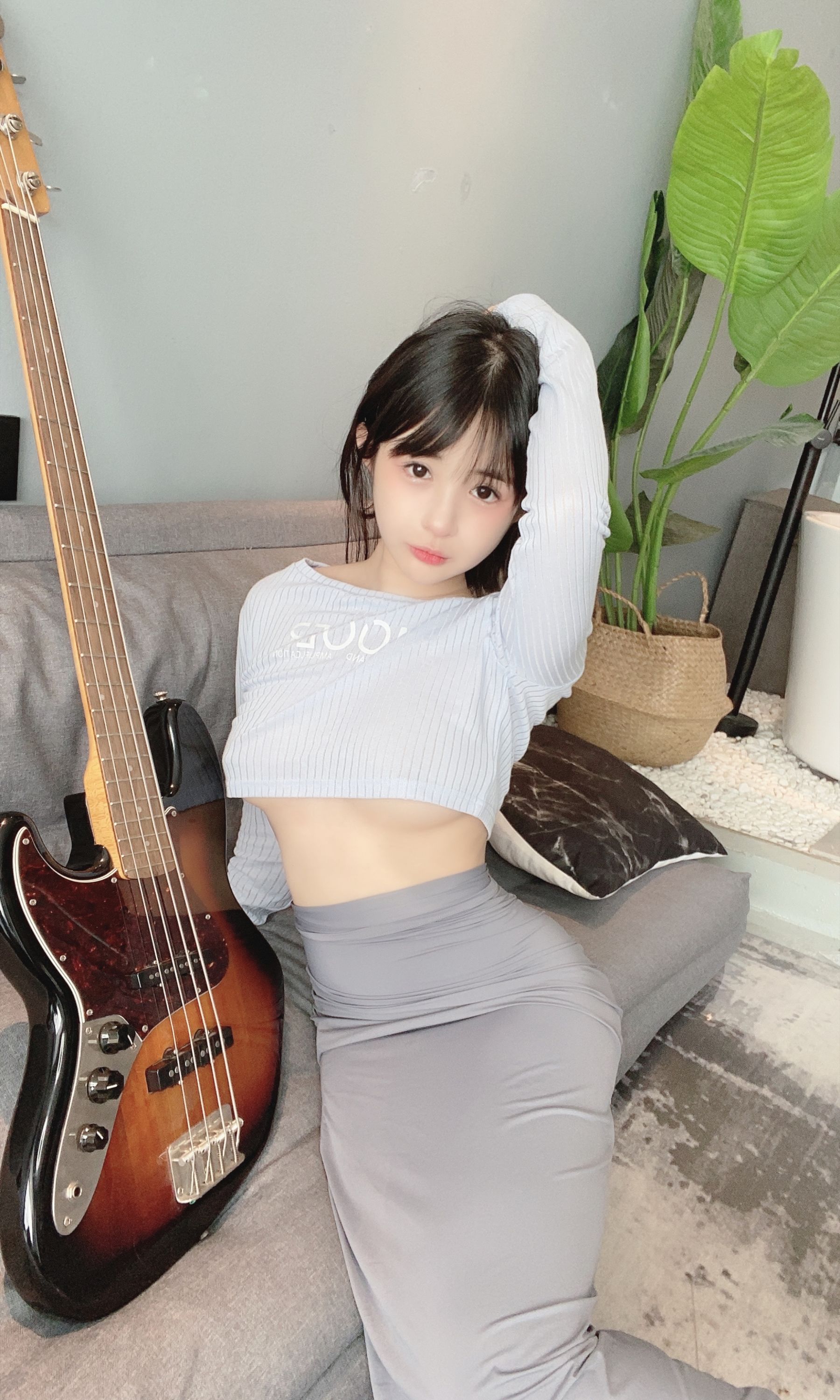 [COSPLAY] 桜井宁宁 – 吉他妹妹