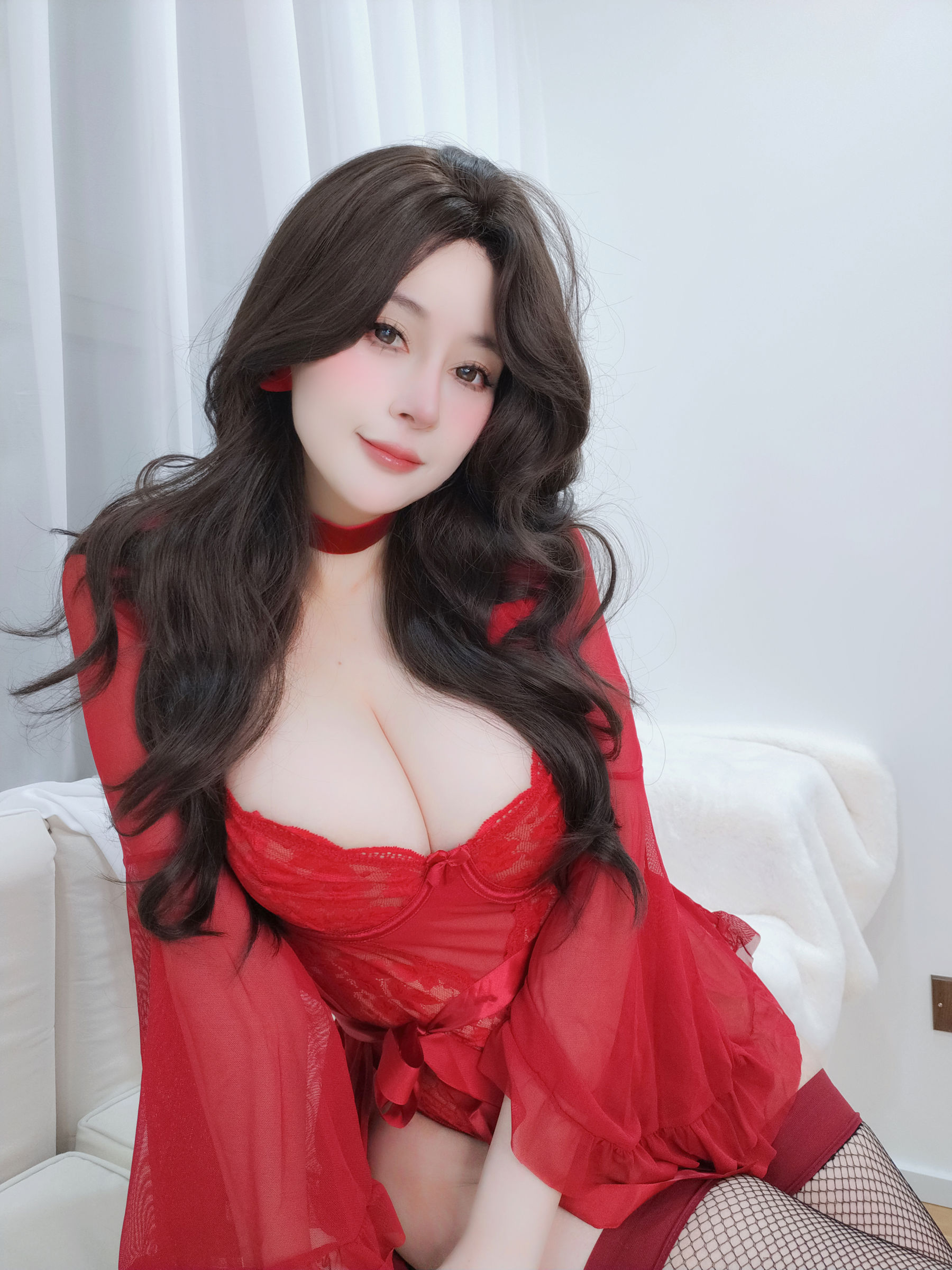 Gallery - [COSPLAY] Coser小姐姐白银 – Red Lad - 麻豆夹-美女图片-性感写真 - image 4