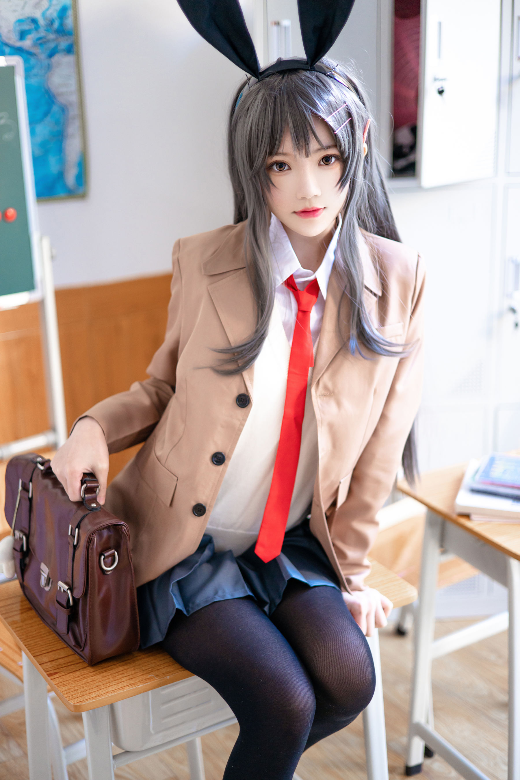 [COSPLAY] 桜桃喵 – 麻衣JK