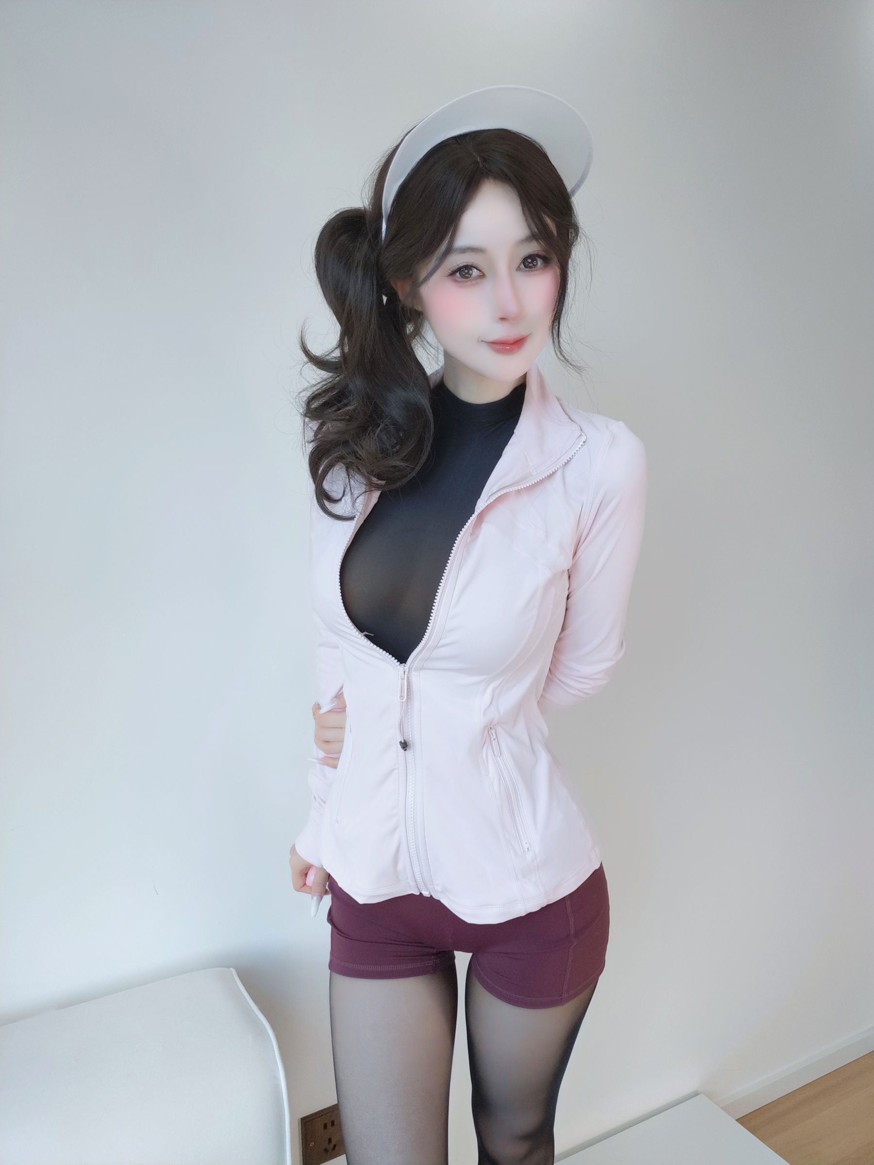 [COSPLAY] Coser小姐姐白银 – 出游心情
