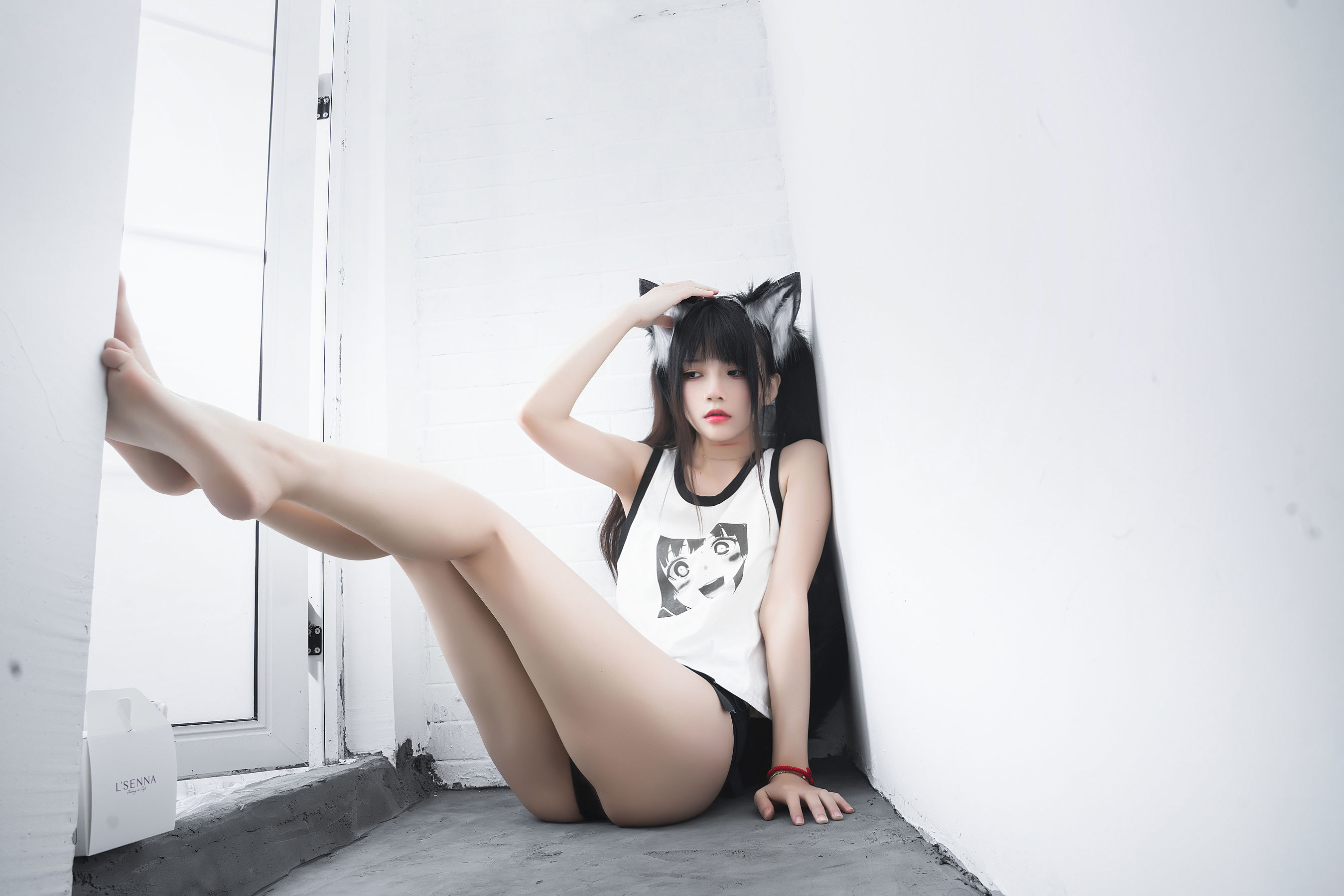[COSPLAY] 桜桃喵 – 狼崽崽